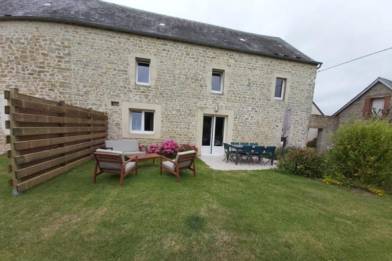 Domaine l'Îlot Pomme Cottage - Gîtes et Chambres d'hôtes avec piscine à Bayeux en Normandie - Le Gîte Pomme d'Happy