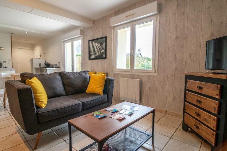 LilotPommeCottage_Pomme-de-Pin_Salon_4