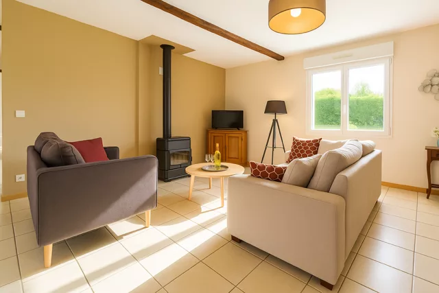 Salon Pomme d'Amour, gîte à Bayeux en normandie avec piscine chauffée - domaine de l'îlot pomme cottage